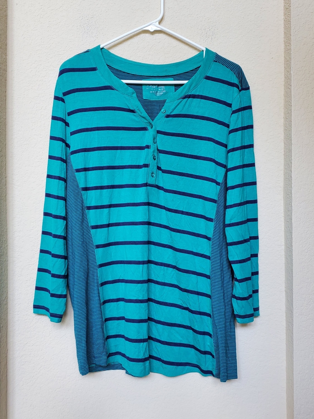Greensource Henley Striped Tee.  Size 2x